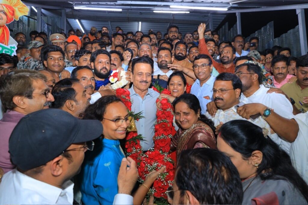 नाशिकच्या पालकमंत्रीपदी निवडीनंतर गिरीश भाऊ महाजन यांचे जळगावात जल्लोषात स्वागत!